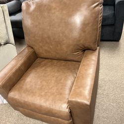Leather Nice Recliner!