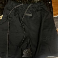 Essentials Shorts