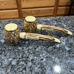 Vintage Faux Wood Pipes Plastic Pair of Salt and Pepper Shakers.  Souvenir Vulcan The Iron Man, Birmingham, Alabama.  Preowned. 