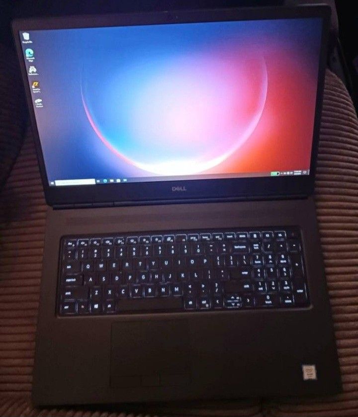 Fast 17" Dell Precision WorkStation Laptop Intel Hexa Core 5.1 GHz CPU 32GB RAM 1TB SSD NVMe Nvidia RTX 4000 8 GB DDR6 Graphics Windows 11 Pro 64 OS