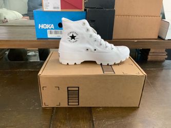 Converse Chuck Taylor All Star Lugged High Top White Women’s Size 7