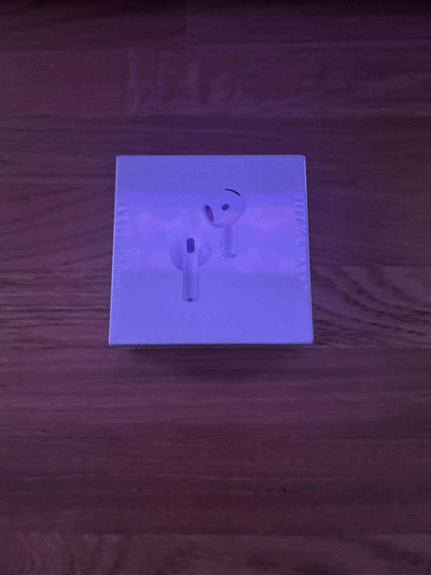 Apple Airpods 4 With Active Noise Cancellation