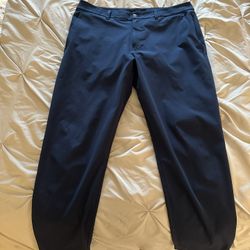 Lululemon Men’s Pants 34/30 Navy