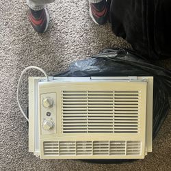 GE Air Conditioner Unit