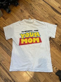 Ur mom shirt