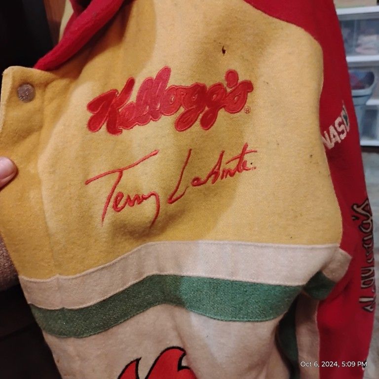 Anyone Want This and it Will Need To Be Clean