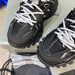 Balenciaga Tracks