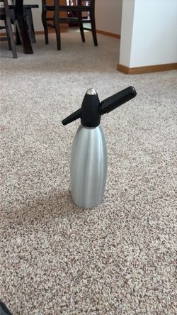 Soda canaster