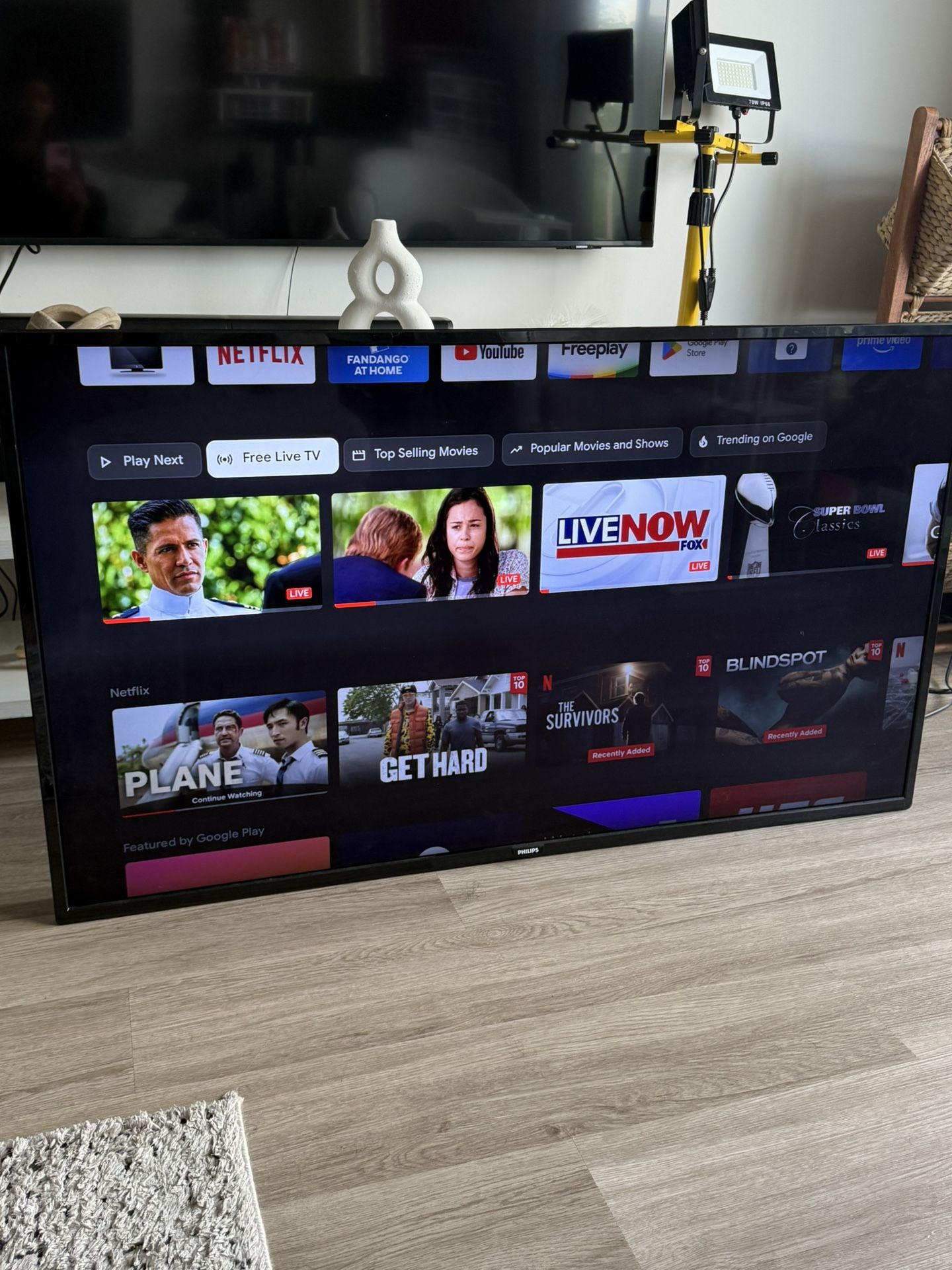 55' Philips Smart Tv