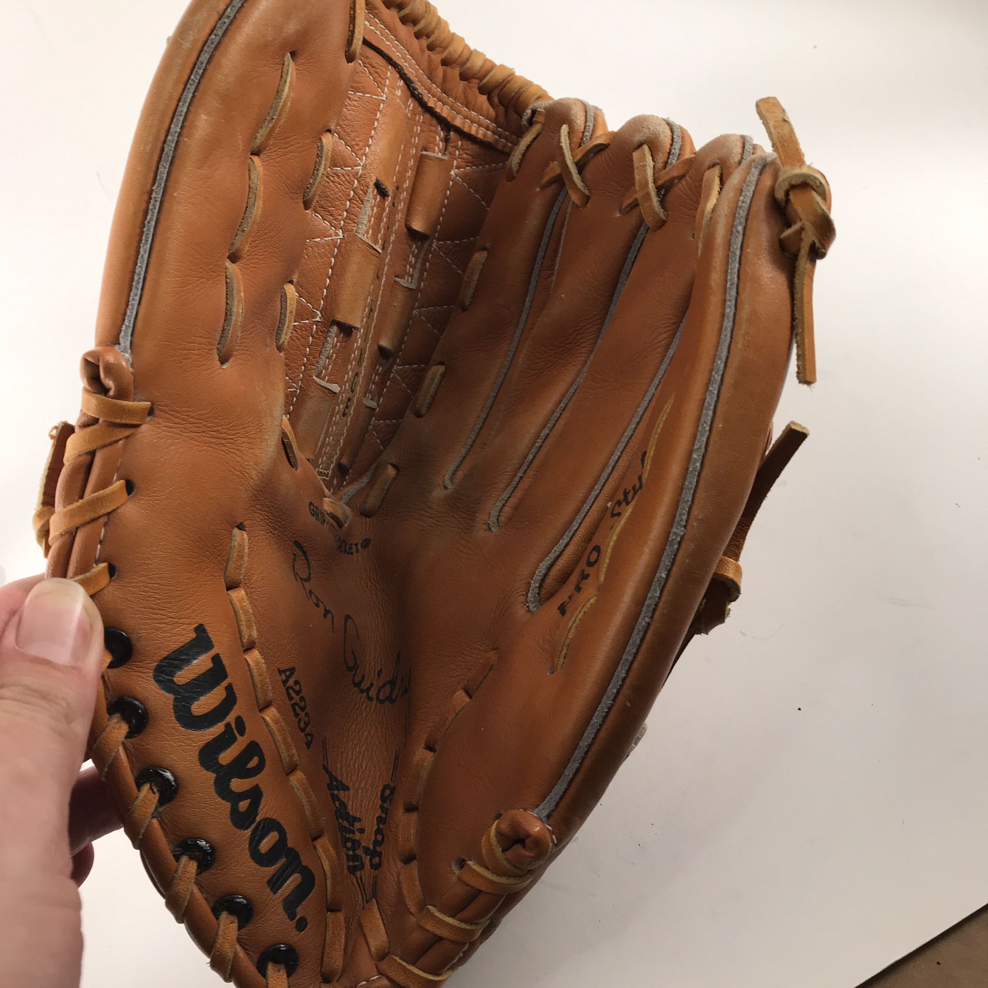 Wilson A2234 Ron Guidry Pro Style Baseball Glove