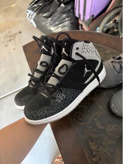 Tenis shoes Jordan