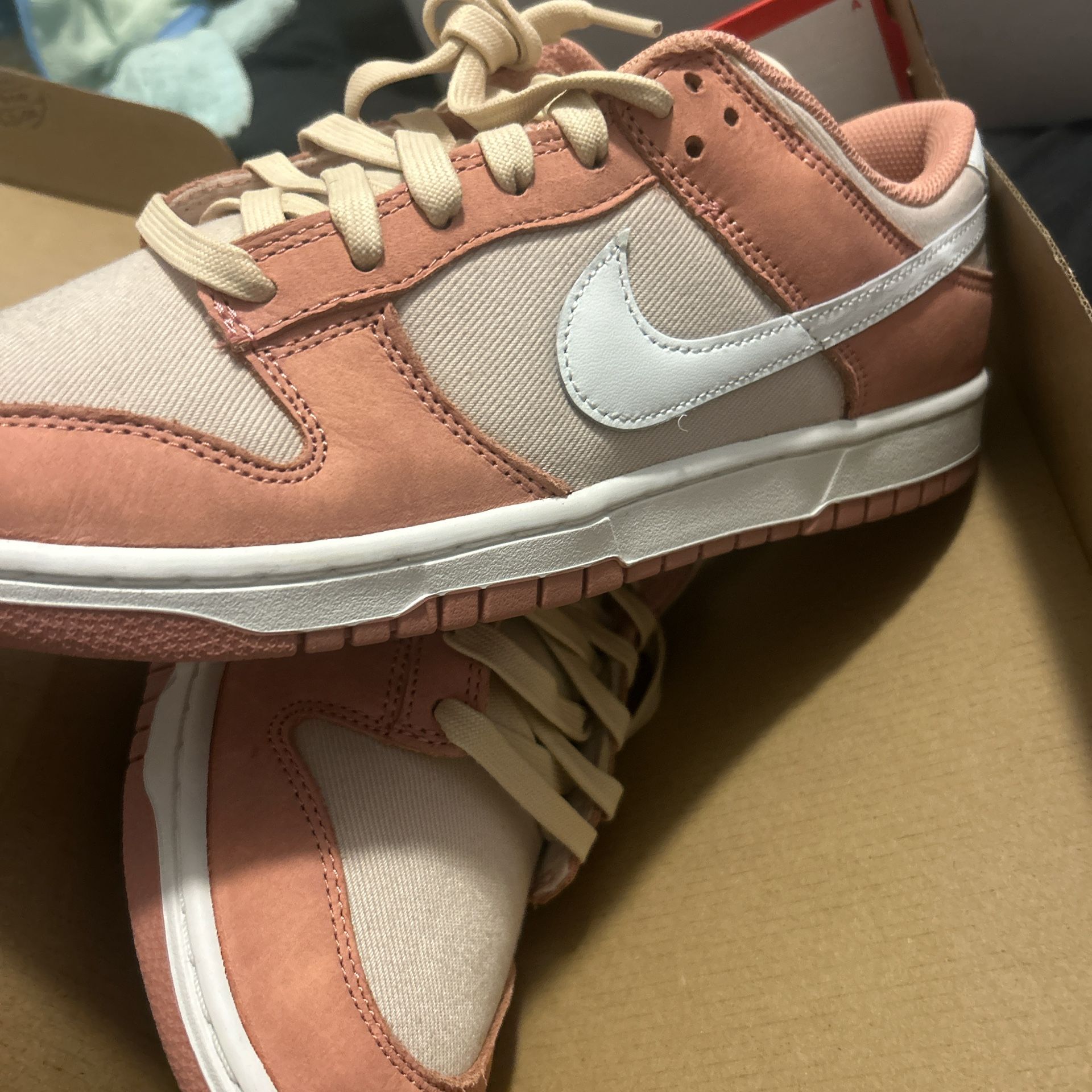 Nike Pink