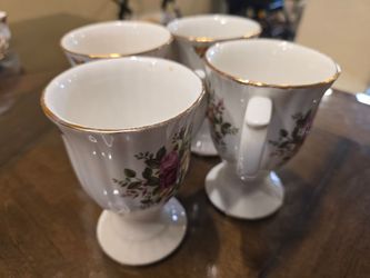 OLD TOWN ROSES - COFFEE MUGS 4 PIECES