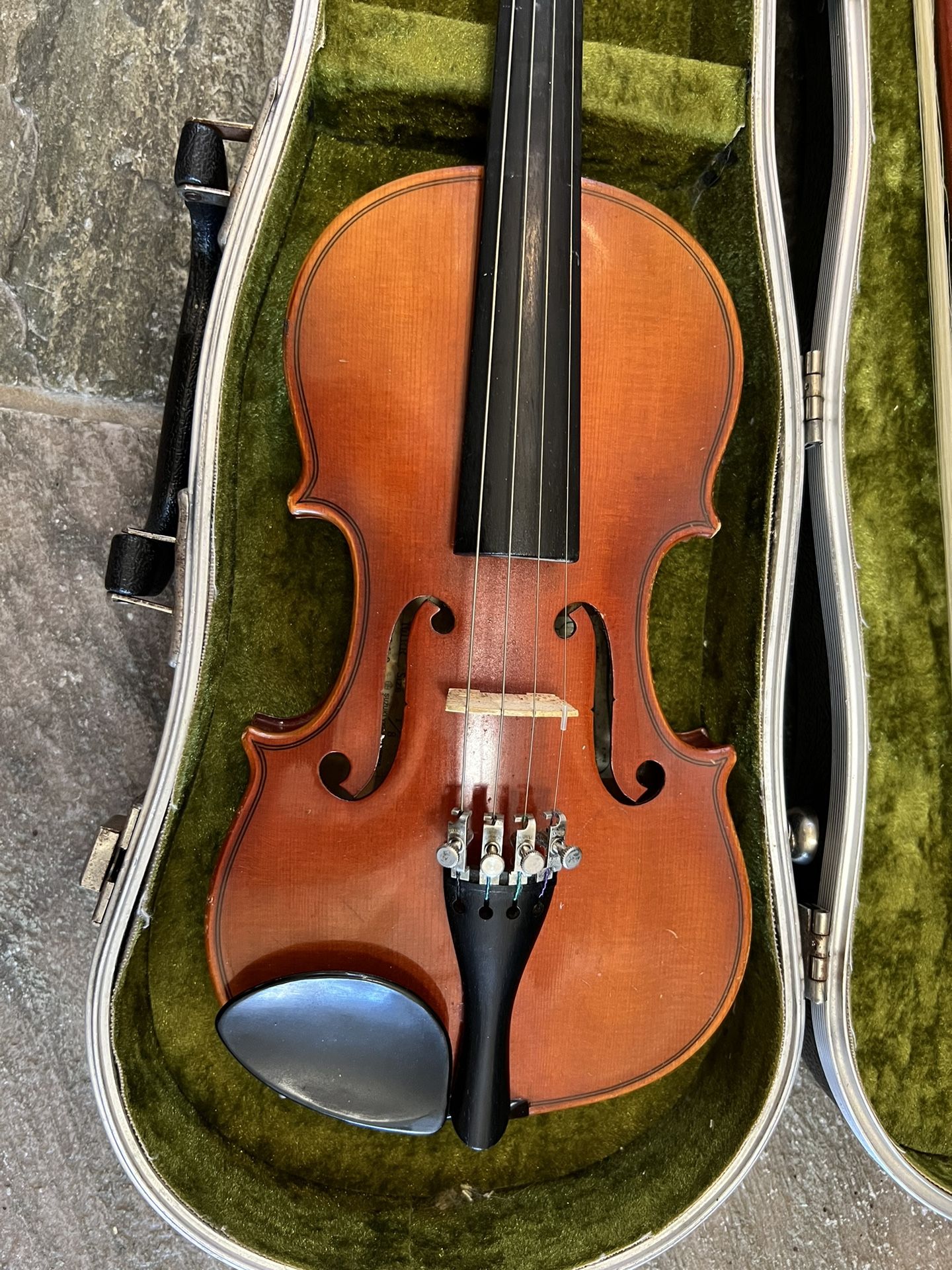 Suzuki 1/8 Size Violin 
