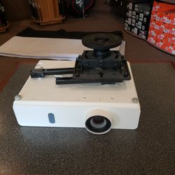 Used Panasonic Projectors PT-VX420 XGA