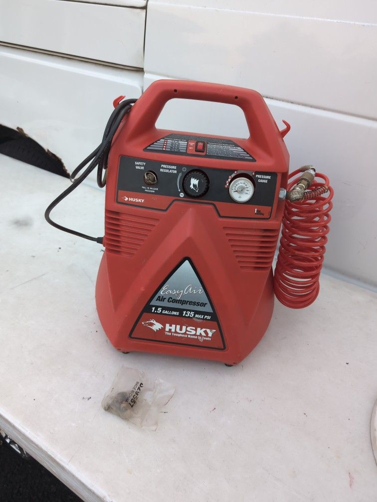 Compressor HUSKY 135 Max psi