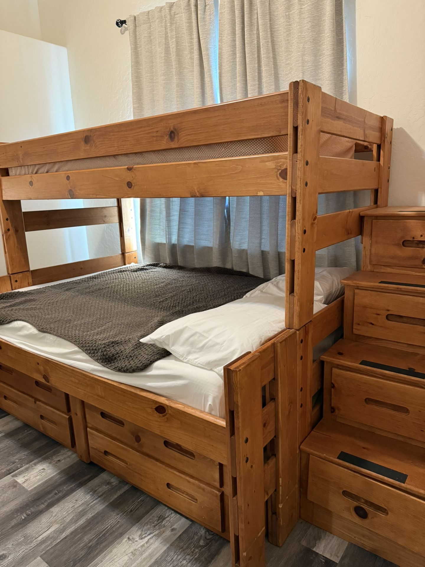 Scandinavian Twin Over Full With Trundle And Storage
