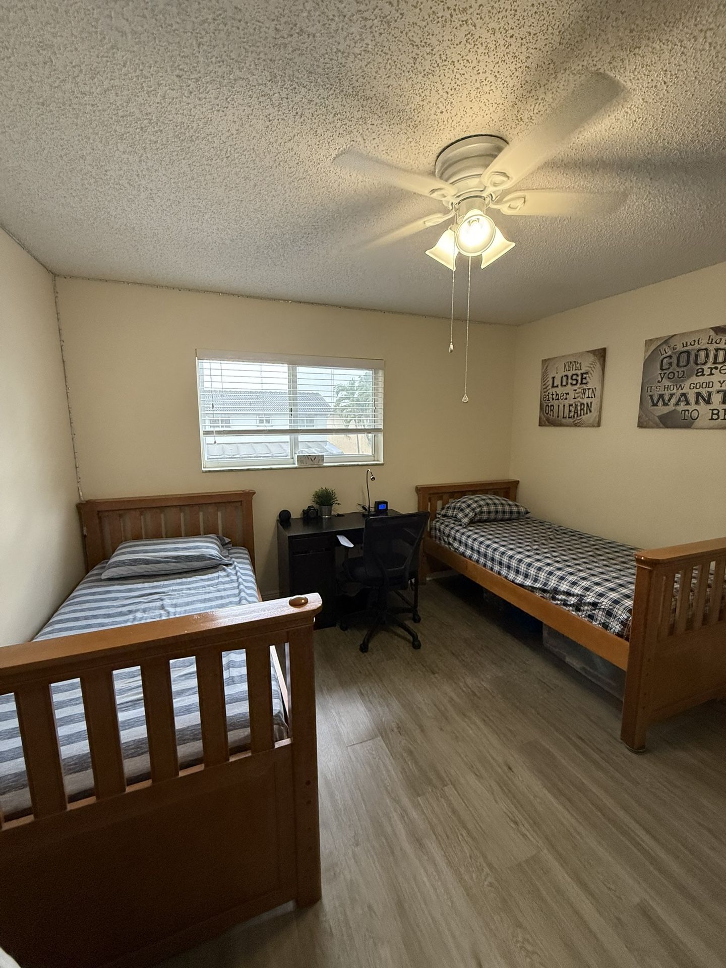 Set Of 2 Twin convertible Beds To Bunk bed Solid Wood