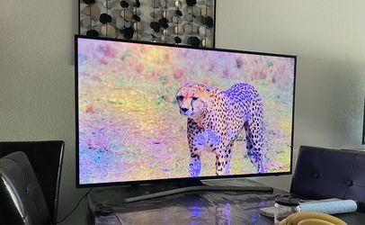 Samsung 55” 4K UHD Smart TV - excellent Condition