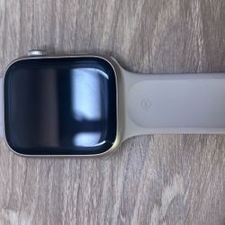 Apple Watch Series 8 GPS 45 MM 