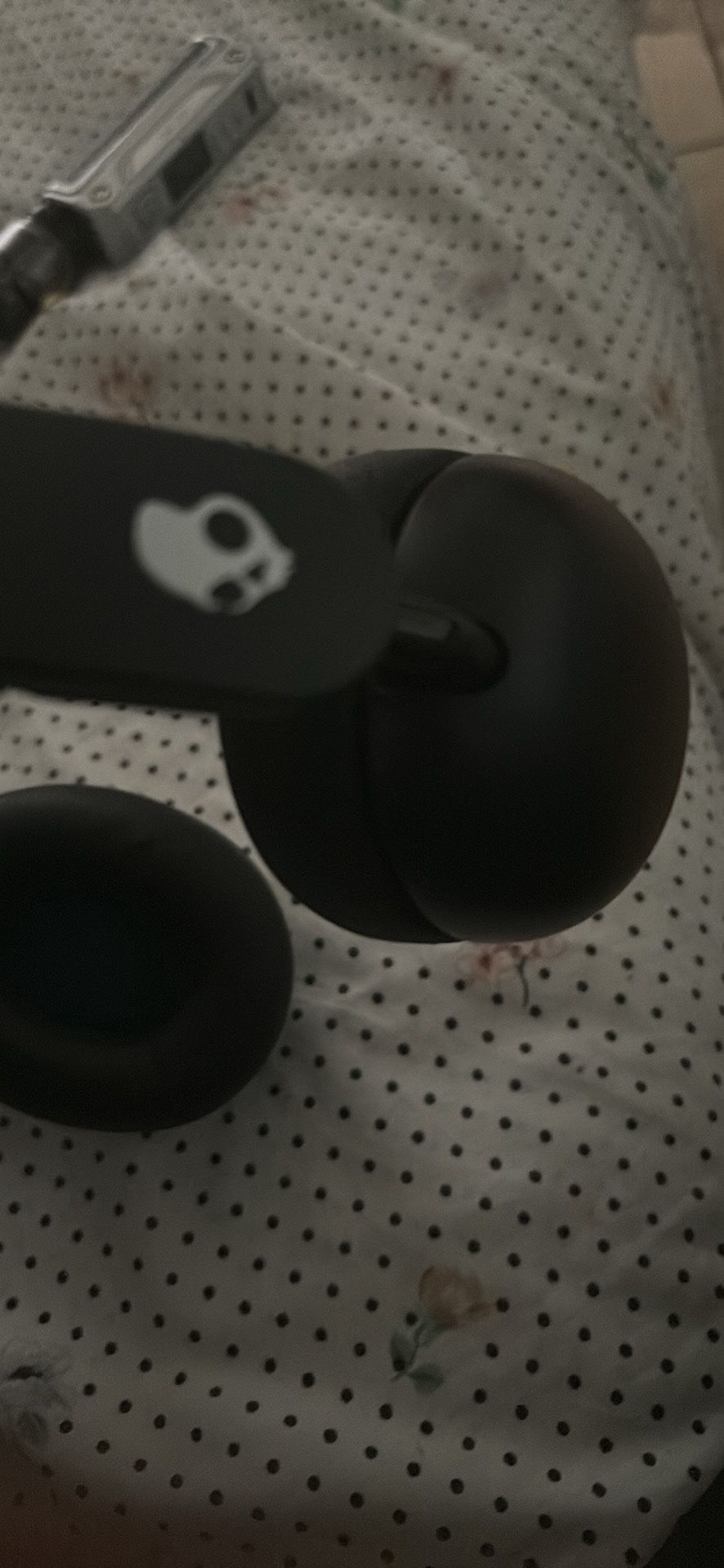 Skullcandy Grom Wireless Headphones.