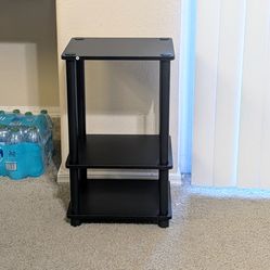 3-tier wooden end table / night stand