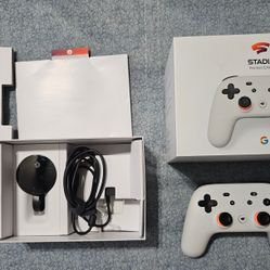 Google Stadia Premiere Edition With Chromecast 