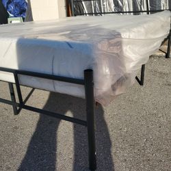 Full Size Bed Can Deliver 