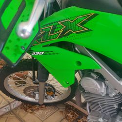 KLX 230 Kawasaki