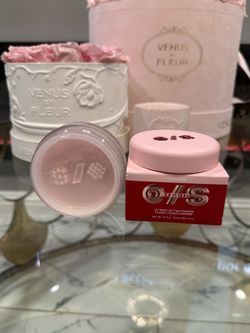 ONE/SIZE by Patrick Starrr Ultimate Blurring Setting Powder💕