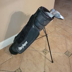 Kids golf club set with Mac Gregor bag