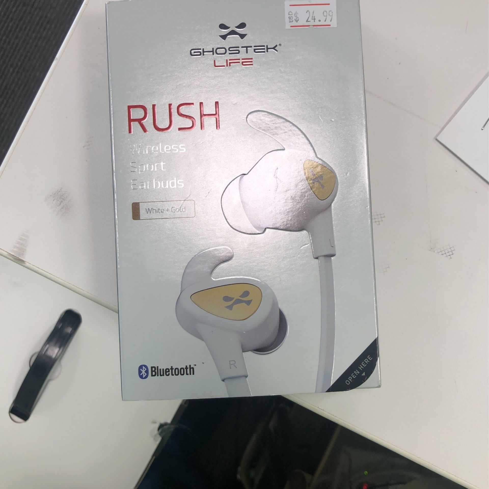 Rush Wireless Sport Earbuds