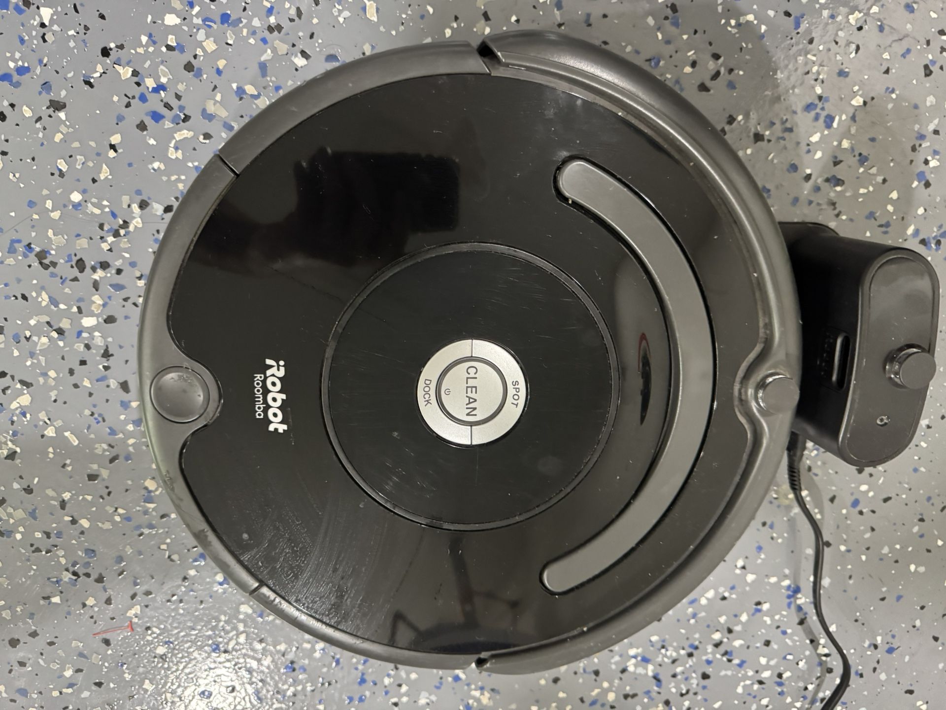 iRobot ROOMBA 675