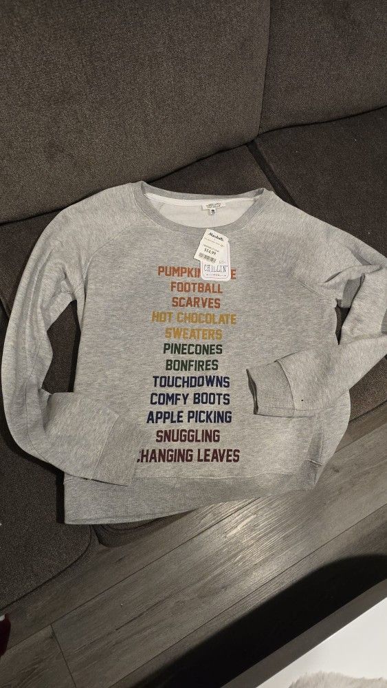 Sweatshirt