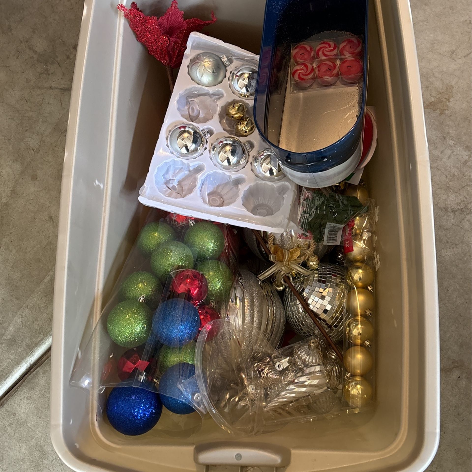 Random Christmas Decor