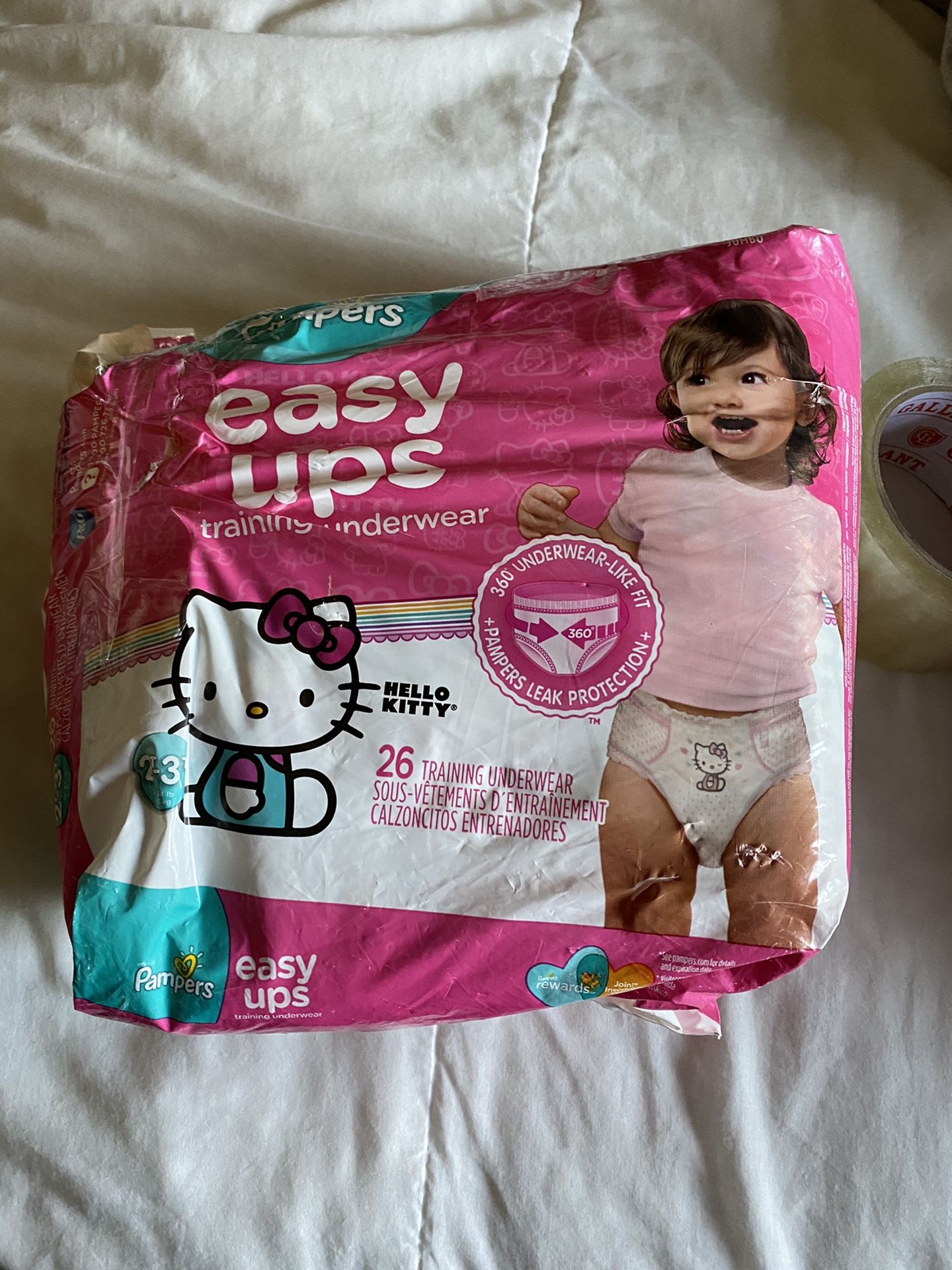 Pampers Easy ups Hello kitty