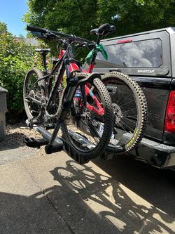 Thule Hitch Rack