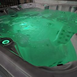 Hot Tub Jacuzzi Spa 