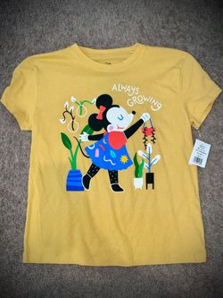 New Disney Minnie Mouse shirt