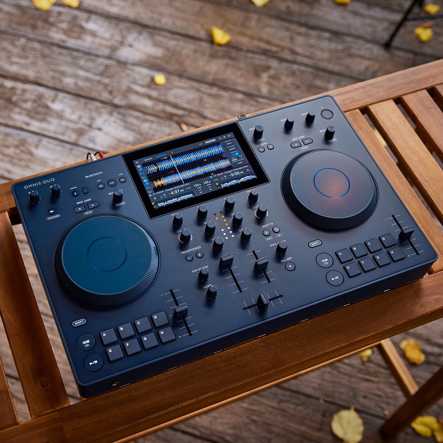 AlphaTheta Omnis-Duo All in One Battery Powered DJ System For Sale!