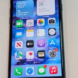 VERY NICE APPLE iPhone 7 UNLOCKED CELL PHONE