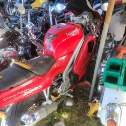 1998 triumph daytona t595