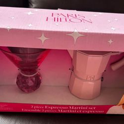 Paris Hilton Martini Set