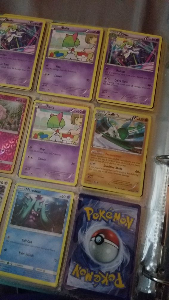 20 Pokemon Booster Cards
