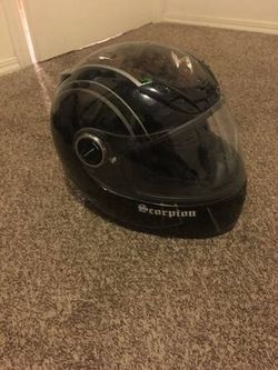 Motorcycle helmet