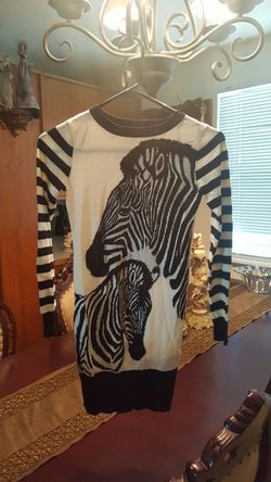 Zebra sweater H and M brand back to school