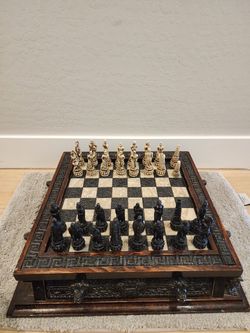 Mayan Chess Set