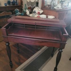 Spinet Writing Desk