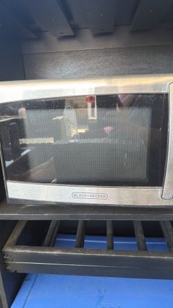 Black n decker Microwave used $25