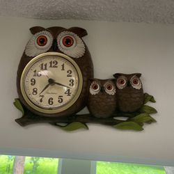 Vintage Owl Clock 